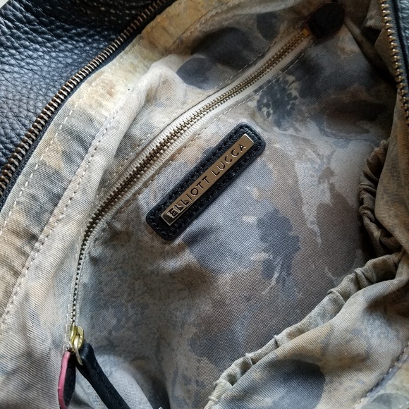 Elliott Lucca Cordoba Belted Leather Tote Bag - Picture 5 of 8